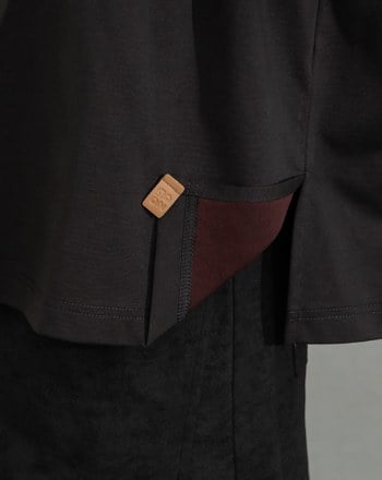 金魚slow motion反褶造型涼感T恤(兩色)