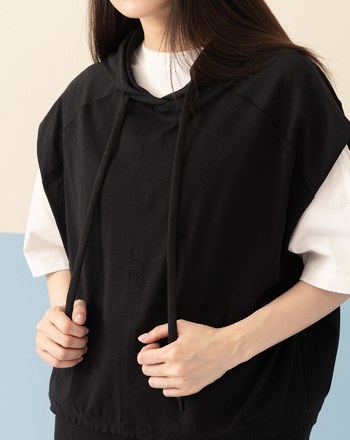 全能防禦Pro+ 側邊抓褶落肩帽T(兩色)