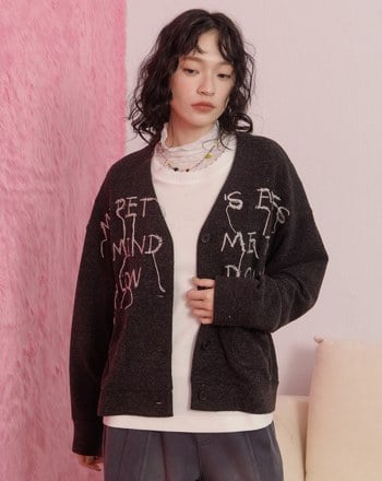 毛線繡花Q感毛毛V領開襟針織外套(兩色)