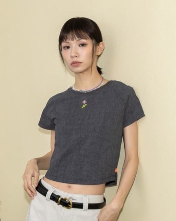 A｜小花縫珠蠟洗合身剪裁T恤(兩色)