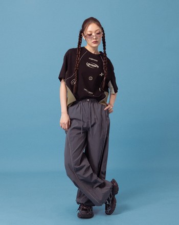 A｜運動風撞色拼接造型T恤(兩色)