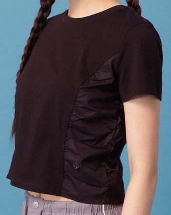 A｜天絲抽皺腰線修身T恤(兩色)