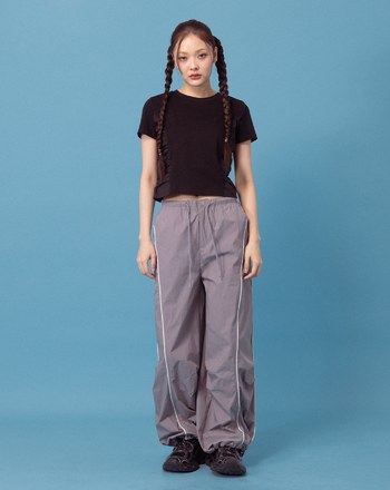 A｜天絲抽皺腰線修身T恤(兩色)