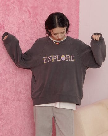 ➤EXPLORE趣味繡花絨毛大學T(四色)