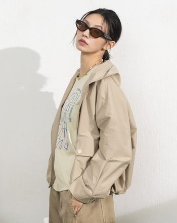 大口袋花苞造型連帽外套(兩色)