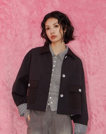 A｜啞光立體紋理格紋反褶袖外套(兩色)