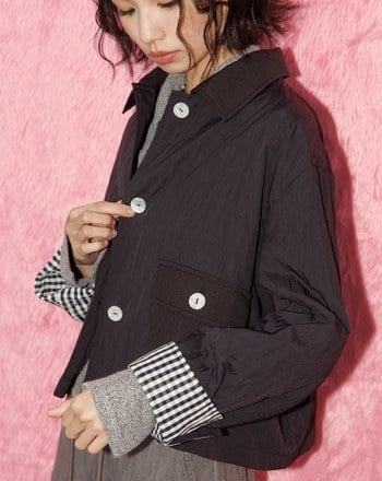 A｜啞光立體紋理格紋反褶袖外套(兩色)