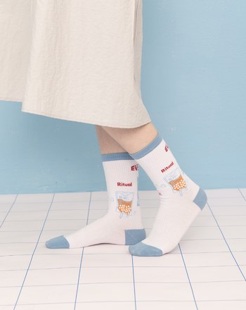 珍奶補給QQ撞色長襪(兩色)