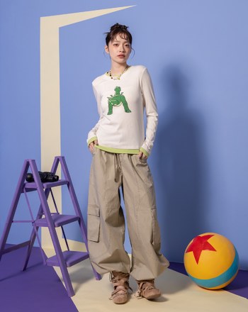 PIXAR系列 抱抱龍躲貓貓 假兩件雙層配色彈性內搭上衣