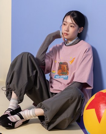 PIXAR系列 釘子褲先生貼布繡落肩T恤