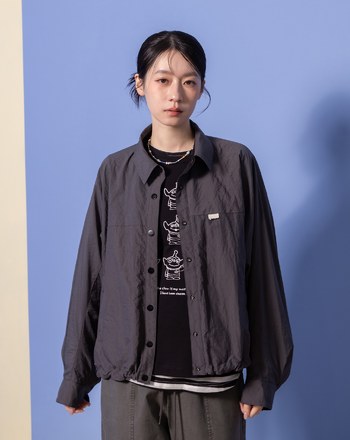 雙面穿抽繩微皺彎刀袖防風外套(兩色)